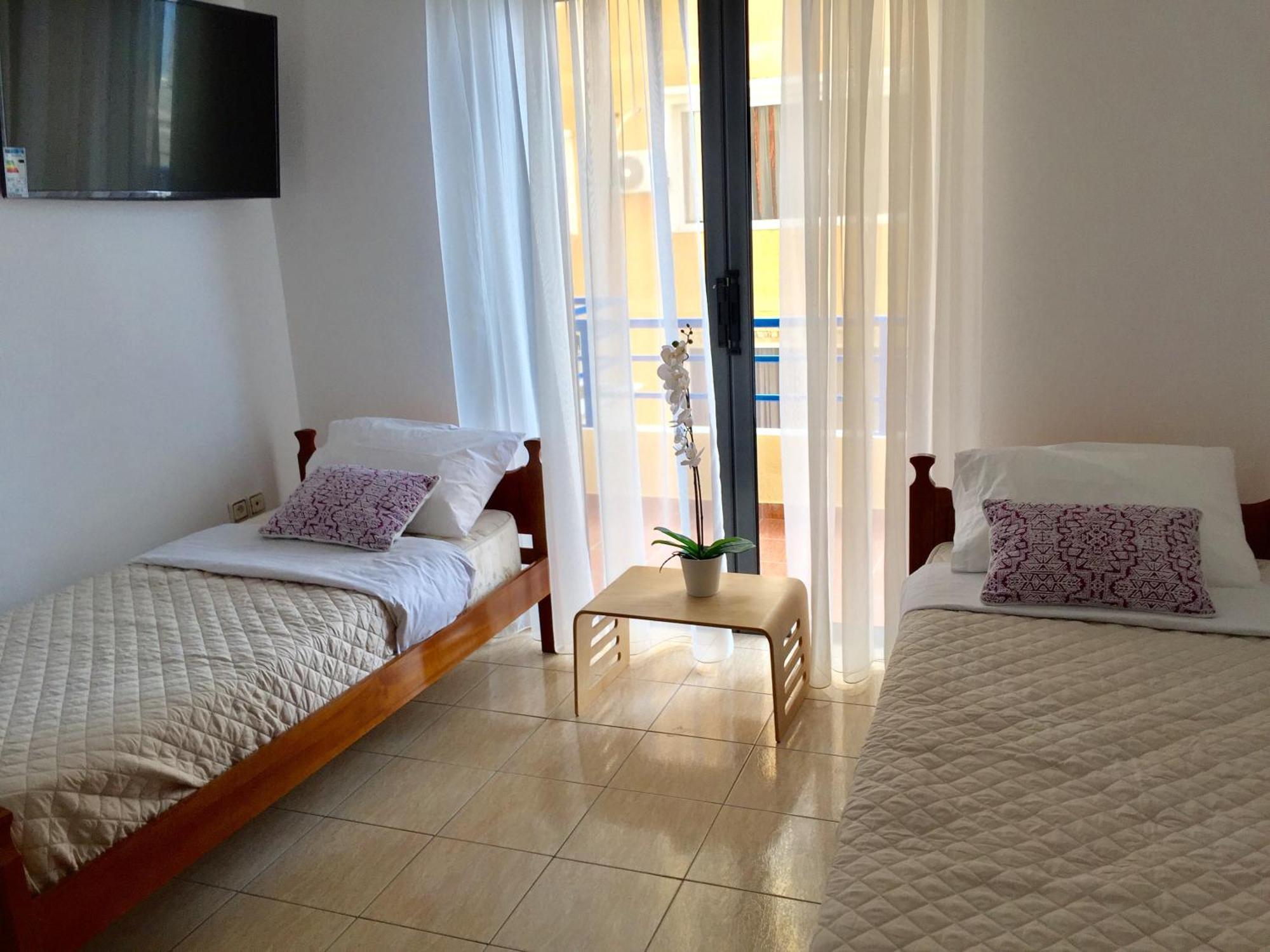 Sea And Sky Apartments Sarandë Quarto foto